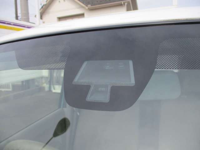 衝突軽減ブレーキ搭載！運転支援システムも多数搭載で安心です！