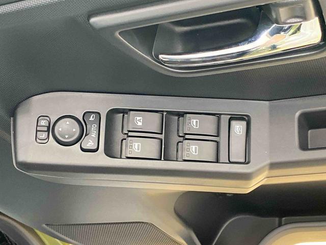 WEB掲載時にはお車に付いている装備と、様々な写真をたくさん載せるように心がけております。1台1台特徴をとらえたキャッチコメントを掲載しています。