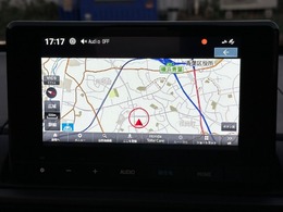 8インチHonda　CONNECTナビゲーション　LXM-245VFEi搭載です。Bluetooth接続、地上デジタルチューナー付きです。