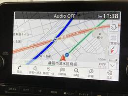 【純正ナビ】一体感のあるナビは、高級感ある車内を演出してくれます。Bluetooth再生などオーディオ機能も充実しておりますので、運転もより楽しめます♪