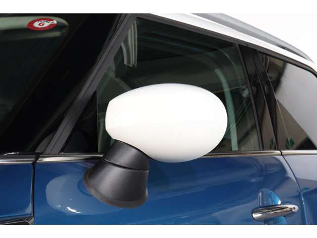 エンジンやトランスミッション等の主要部分はご購入後、規定期間走行距離無制限の保証。万一、修理が必要な場合は工賃まで含めて無料で対応致します。