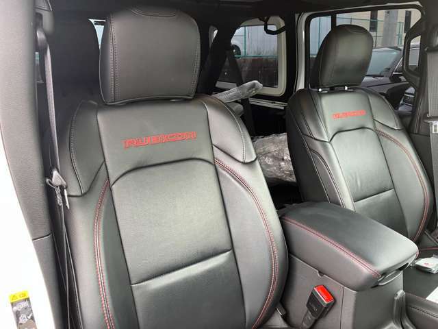 JEEP静岡　〒422-8004　静岡県静岡市駿河区国吉田2-2-13　TEL：054-655-1980　　当社他、沼津店でも対応可能です！！