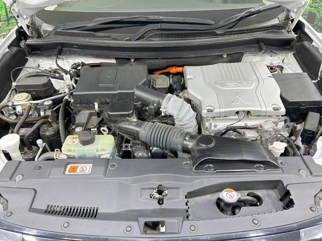 親切・丁寧な専門メカニックスタッフが応対！・車検・点検整備・事故等の修理などアフターサービスも安心。お車のカスタマイズもネクステージのサービススタッフまでご相談ください！