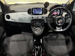 右ハンドル　純正ナビ　バックカメラ