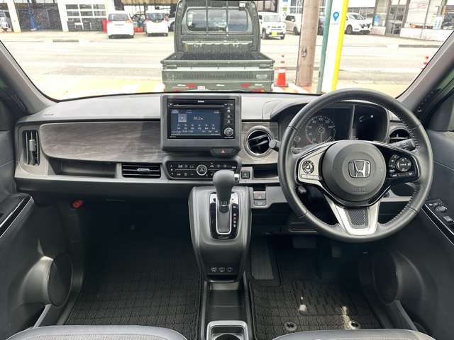 ★登録済未使用車につきましては、傷、凹み等一切ございませんので、新車と同様ですのでご安心ください！もしダメージがある場合は契約前に責任をもってしっかりとお伝えします！※試乗車や中古車は確認を要します！