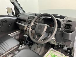 毎週火曜日は定休日ですが、その他にも定休日がありますので、ご来店前に一度ご連絡いただけるとスムーズにお車をご覧いただけます！