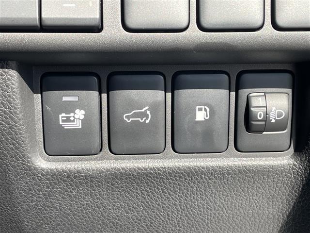 【その他】このクルマ限定で使える装備品が付いています！使い方などはぜひ実際に店舗にお越しいただき、専門スタッフにお尋ねください！