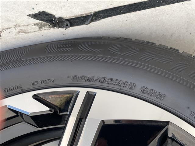 【ルーフ】『外装：ルーフ周辺』の画像になります。写真の内容に関してご不明点、ご質問等がございましたらお気軽にガリバー店舗までお問い合わせください。