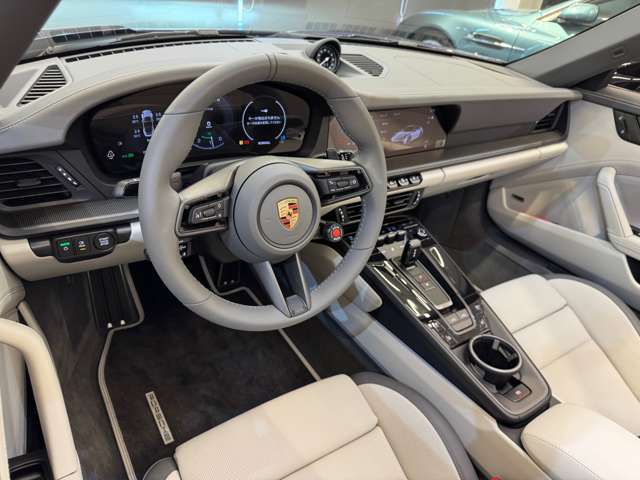 マットカーボンインテリアパッケージ-107,000
