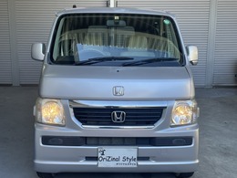 OriZinal Style（KG コンテナガレージ）では、初めて国産中古車や輸入車・アメ車をご購入されるお客様でも安心して快適なカーライフを送っていただけるようサポートさせていただきます。