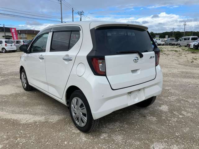 国交省の代わりに車検認定ができる「陸運局指定工場」の資格をもっており、熟練の整備士や国家資格を持った整備士が揃ってます！
