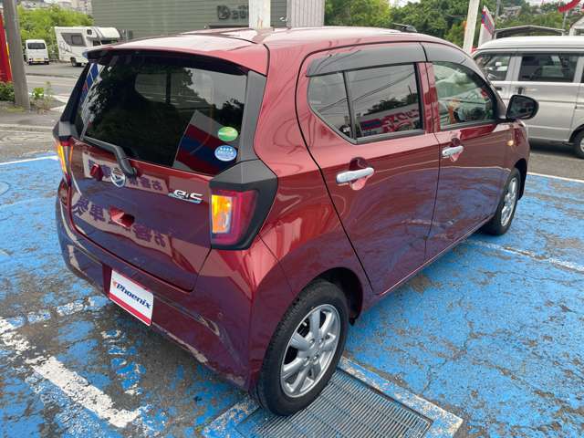 4WD☆走行1万km☆スマアシ3☆レーンキープ☆オートハイビーム☆前後誤発進抑制☆先行車発進告知☆LEDオートライト☆フルセグナビ☆ミュージックサーバー☆バックカメラ☆キーレス☆I-STOP☆禁煙車☆