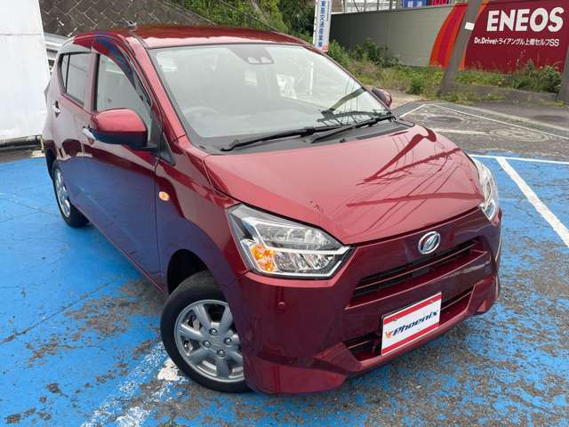 4WD☆走行1万km☆スマアシ3☆レーンキープ☆オートハイビーム☆前後誤発進抑制☆先行車発進告知☆LEDオートライト☆フルセグナビ☆ミュージックサーバー☆バックカメラ☆キーレス☆I-STOP☆禁煙車☆