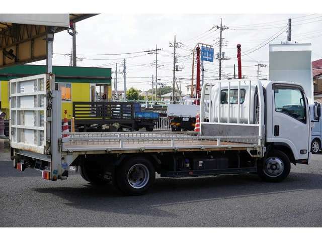 バン・トラック専門、総在庫200台以上！！当社のHPも是非ご覧ください。http://www.vantruck.co.jp/index.htm　　お問い合わせはフリーダイアル0078-6002-212393にてお願い致します。