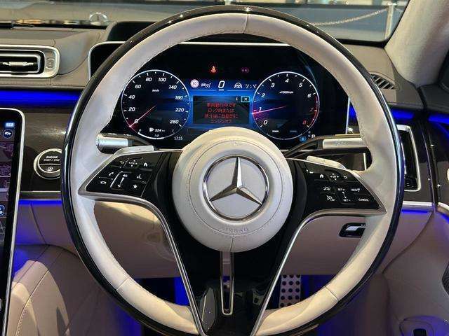 ハンドルは1.5回転の設計となっており、左右のハンドル操作が扱い易くなっております。