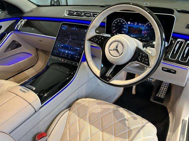 ハンドルは1.5回転の設計となっており、左右のハンドル操作が扱い易くなっております。