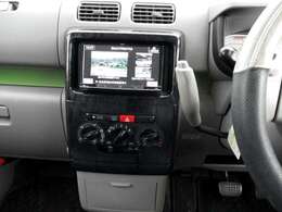 当店は中国運輸局認証工場を完備しております。ご購入後も安心のカーライフを全力でサポートいたしますので、ご安心してご購入、お乗りいただけます。