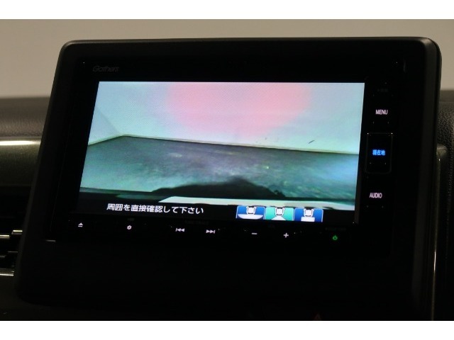 ◆◆バックカメラの画像です。車庫入れの安心感がアップしますね☆
