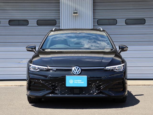 “Das WeltAuto”はお客様の安全性のため、厳しい基準を設定しています。その厳しいチェックをクリアして選び抜かれた車両だけを、ベストコンディションに仕上げてお届けします。