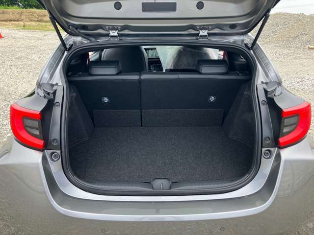 トノカバーを外して撮影しております！ご納車の際には装着してお渡しさせていただきます！