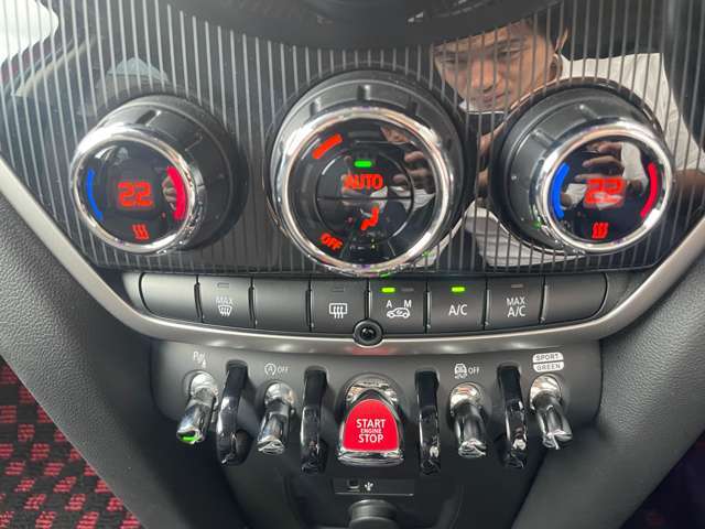 納車後のアフターもお近くのLIBERALAもしくはガリバー店舗（一部店舗除く）で対応が可能です。保証修理のほか、車検もお任せください。