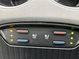 【シートベンチレーション】夏場は涼しい風でお尻や背中の熱やムレを防ぎ、冬はエアコンよりも早く温まってポカポカに！季節を問わず快適に過ごせます。