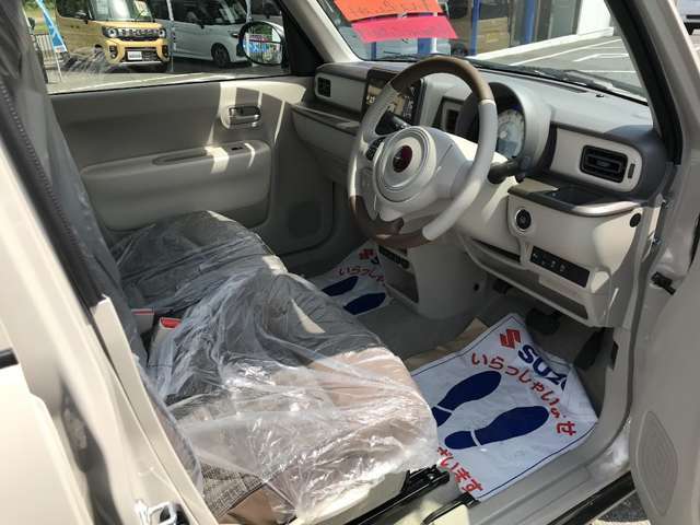 運転席はドライバーの居心地や運転の快適性を左右する大切な場所です。