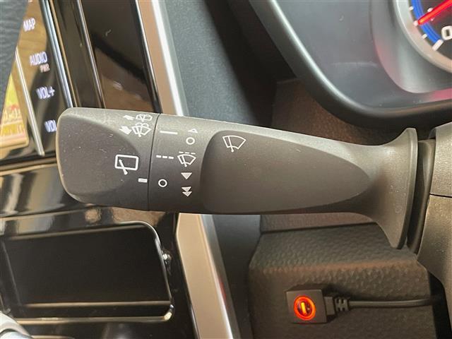 店舗にて現車の確認もいただけますので、お電話で在庫のご確認の上是非ご来店くださいませ！！！