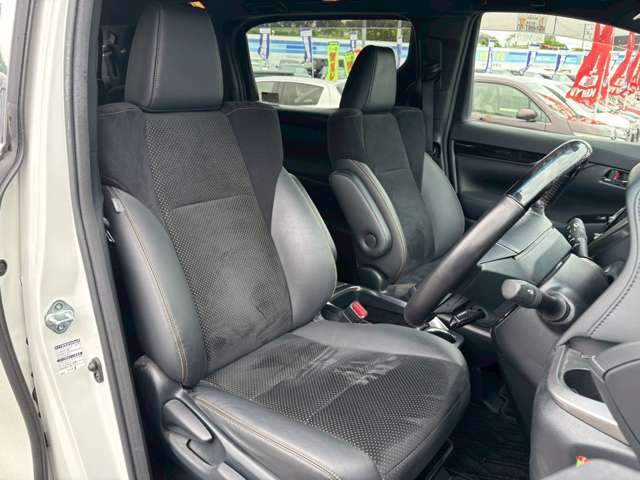 クルマ選びはケーユー♪ケーユーで♪この時期にお買い得な1台を是非♪お客様のお車をプロの見立てでより良い1台をプロデュースします！是非一度お店に遊びに来てください☆