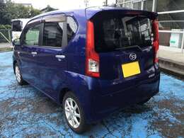 プライバシーガラス　リアワイパー付です