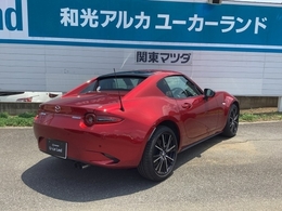 エンジン、トランスミッション、ボディ、シャシーのすべてにスカイアクティブテクノロジーを採用！上質で気持ちのいい走りと、優れた燃費性能を両立しています。