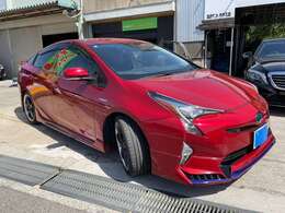 年式相応ですが、納車時にはできる限りキレイに納車させていただきます。どうしても気になるところ等ありましたら、低価格にてお直しいたしますので、何なりとお申し付けください。