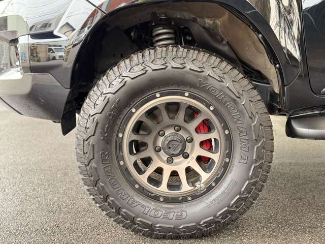 DELTA　FORCE　285/70R17