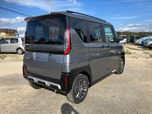 オートローンは最大120回払いまで可能！ボーナス払い・残価設定・リースなどもご用意ございます。月々の負担を軽減させることが可能です！