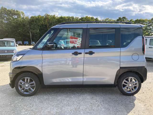 カーナビ・ETC・エンジンスターター・ドライブレコーダーなど、ご希望にお応えできるよう、オプション多数取り揃えております。おクルマのことなら何でもお任せください！