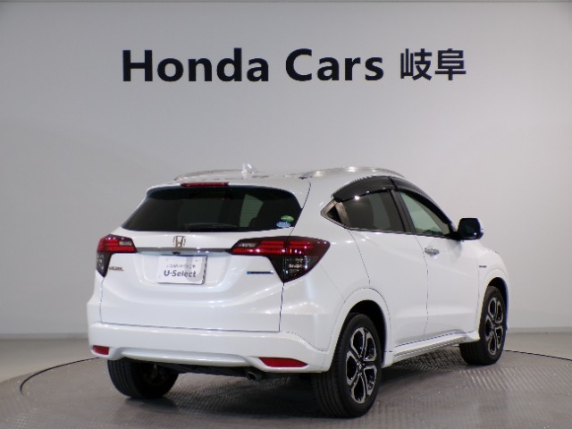 【点検整備】ご納車時には納車点検実施いたします。指定交換部品（エンジンオイル、オイルエレメント、ワイパーゴム）新品交換致します。その他必要交換部品は点検時交換致します。