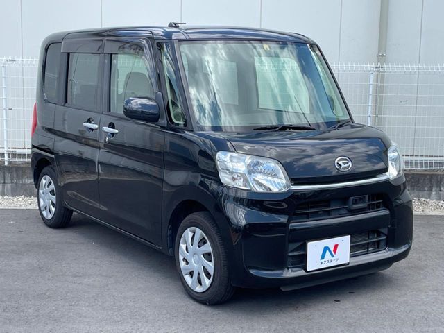 大好評のボディコーティング「弾スプラッシュコート」もご納車までに施工可能。通常のガラスコートと異なる、耐久年数6年の無機質ガラスコーティングが、ボディをキレイな状態に保ってくれます。