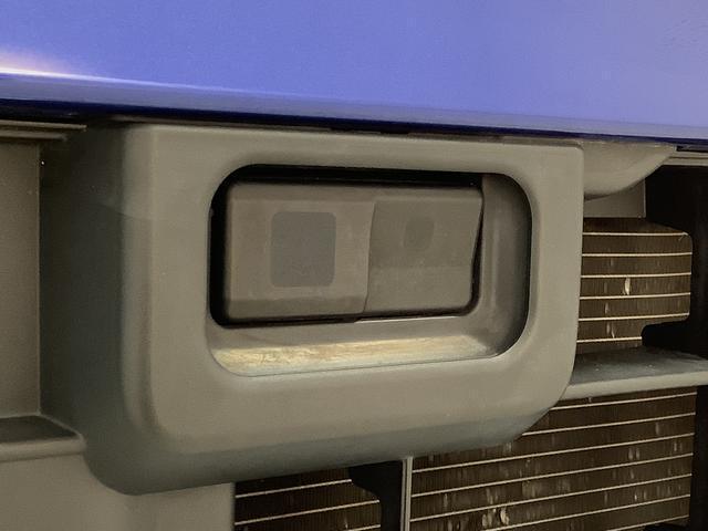 【キレイなおクルマがお待ちしております】兵庫ダイハツでは店舗入庫前に当社再生工場にてクリーニング！店舗でも定期的に洗車♪品質には自信があります！お気軽にご来店下さい。