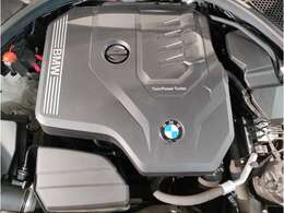 BMWのエンジンは世界的にも認められている高性能エンジンです。レスポンスがよく高回転型の心地よい吹きあがりなど駆け抜ける歓びのキーになる部分でございます。