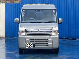 【有限会社クライス】です。当社のウリは中古車を中古と思わせない【業界トップクラスの仕上げ】が魅力です！！また、高価買取・アフターメンテナンス・自動車保険などお車に関わること、全てお任せください！！