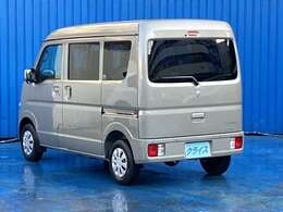 【有限会社クライス】です。当社のウリは中古車を中古と思わせない【業界トップクラスの仕上げ】が魅力です！！また、高価買取・アフターメンテナンス・自動車保険などお車に関わること、全てお任せください！！