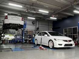 自社認証整備工場にて、点検整備後のご納車になります♪