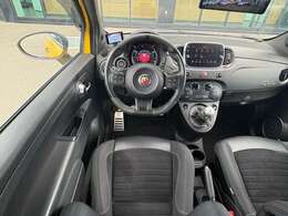 LIBERALA野々市の物件をご覧いただきまして誠にありがとうございます。心ゆくまでおクルマ選びをお楽しみください。