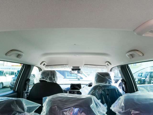 ホンダカーズ小浜の中古車をご覧頂きまして誠にありがとうございます。掲載車両に少しでも興味が湧いた方、見積もりや在庫確認などお気軽に申し付けください！