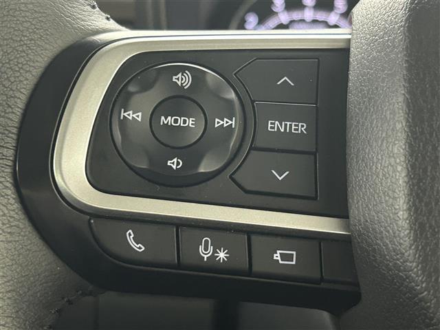 【運転席操作部】快適なドライブを楽しむための機能が装備されています！運転席から触れるので、使いやすいです！除菌プランいれていただくと、さらに清潔で安心していただけます！