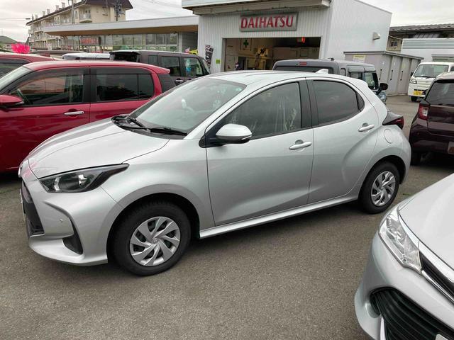 もちろん保証付販売車ですので購入後のアフターもバッチリです！1年間走行距離無制限です！！納車前にはプロのメカニックが各部の点検を行います。ディーラーにしかできない品質で納車させていただきます。