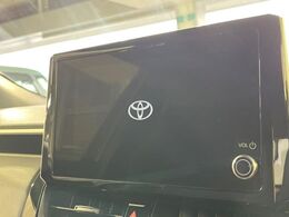 【8インチ　ディスプレイオーディオ】大画面のディスプレイはAppleCarPlayやAndroidAutoが利用可能。大きな画面でスマホナビアプリ等が利用いただけます♪