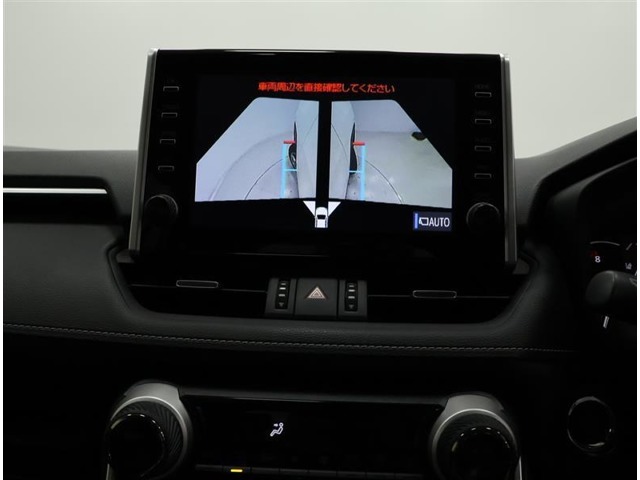 パノラミックビューモニター装備！サイドビュー・車両に取り付けたフロント、サイド、バックカメラの映像を合成して画面上に表示させることで、低速時の運転を補助する装置です。