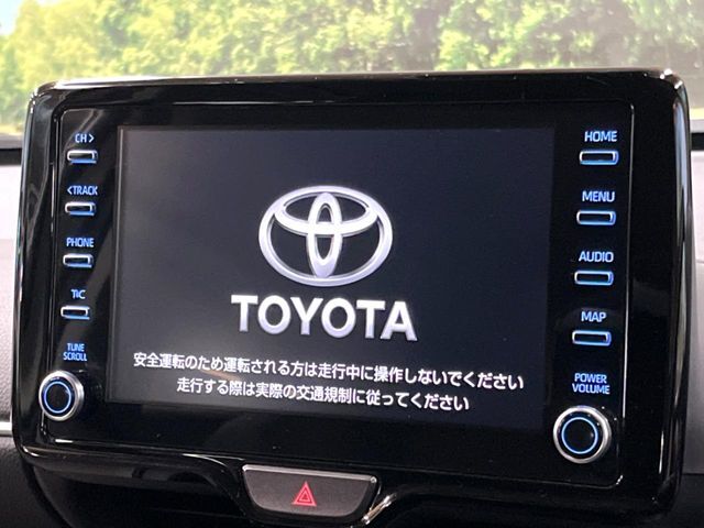 【8インチ　ディスプレイオーディオ】大画面のディスプレイはAppleCarPlayやAndroidAutoが利用可能。大きな画面でスマホナビアプリ等が利用いただけます♪