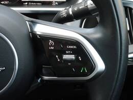【全車速対応アダプティブクルーズコントロール】ミリ波レーダー+ステレオカメラ+赤外線により前方車輌を認識し、高速道路などの自動車専用道路や渋滞時などではドライバーの負担を大幅に軽減してくれます。